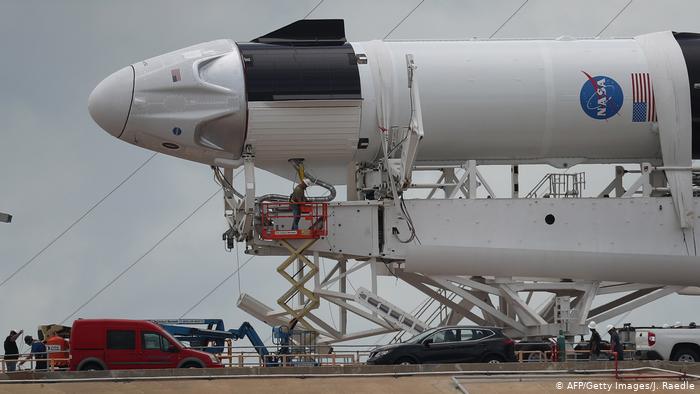 SpaceX missile before launch