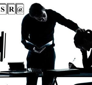 An Ontological Model to Predict Dropout Students Using Machine Learning Techniques